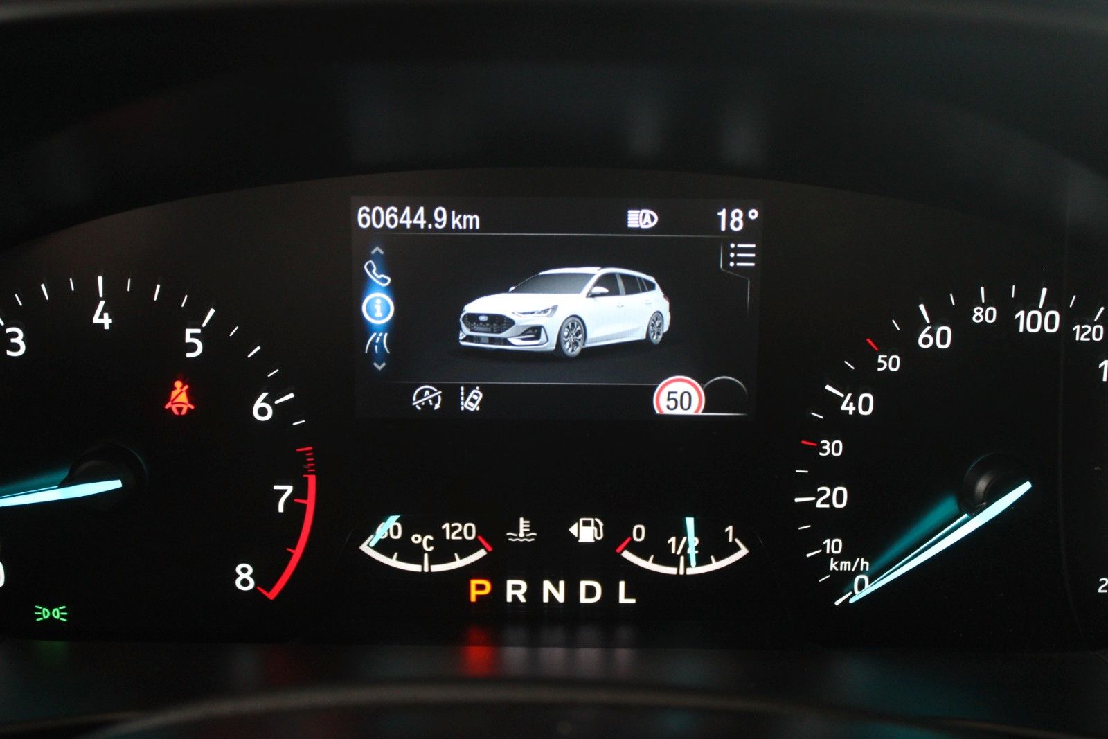 Fahrzeugabbildung Ford Focus ST-Line Aut. LED ACC BLIS WinterPaket uvm.
