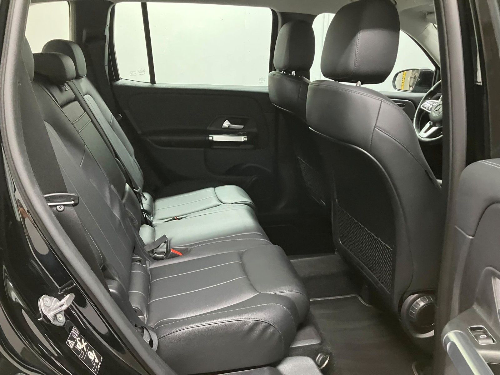 Fahrzeugabbildung Mercedes-Benz GLB 220 d DCT *PROGRESSIVE*SDH*MULTIKON*