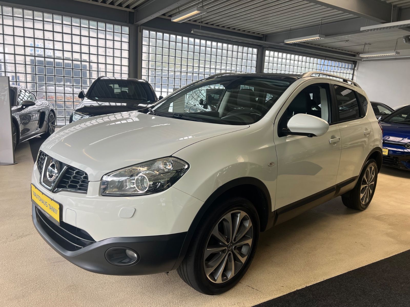 Fahrzeugabbildung Nissan Qashqai Tekna *360 KAMERA*NAVI*LEDER*BOSE*