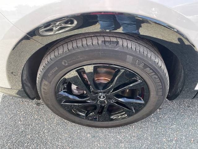 Fahrzeugabbildung Opel Grandland 1.2 Turbo MHEV GS AT+Navi+Sitzhzg.+Len