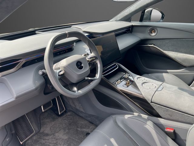 Fahrzeugabbildung Lotus Eletre R Carbon KEF