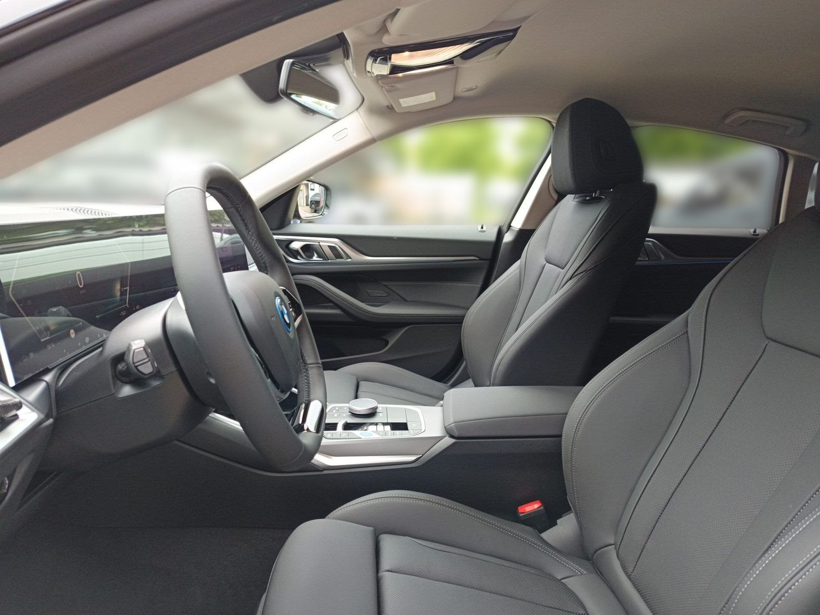 BMW i4 - Bild 13