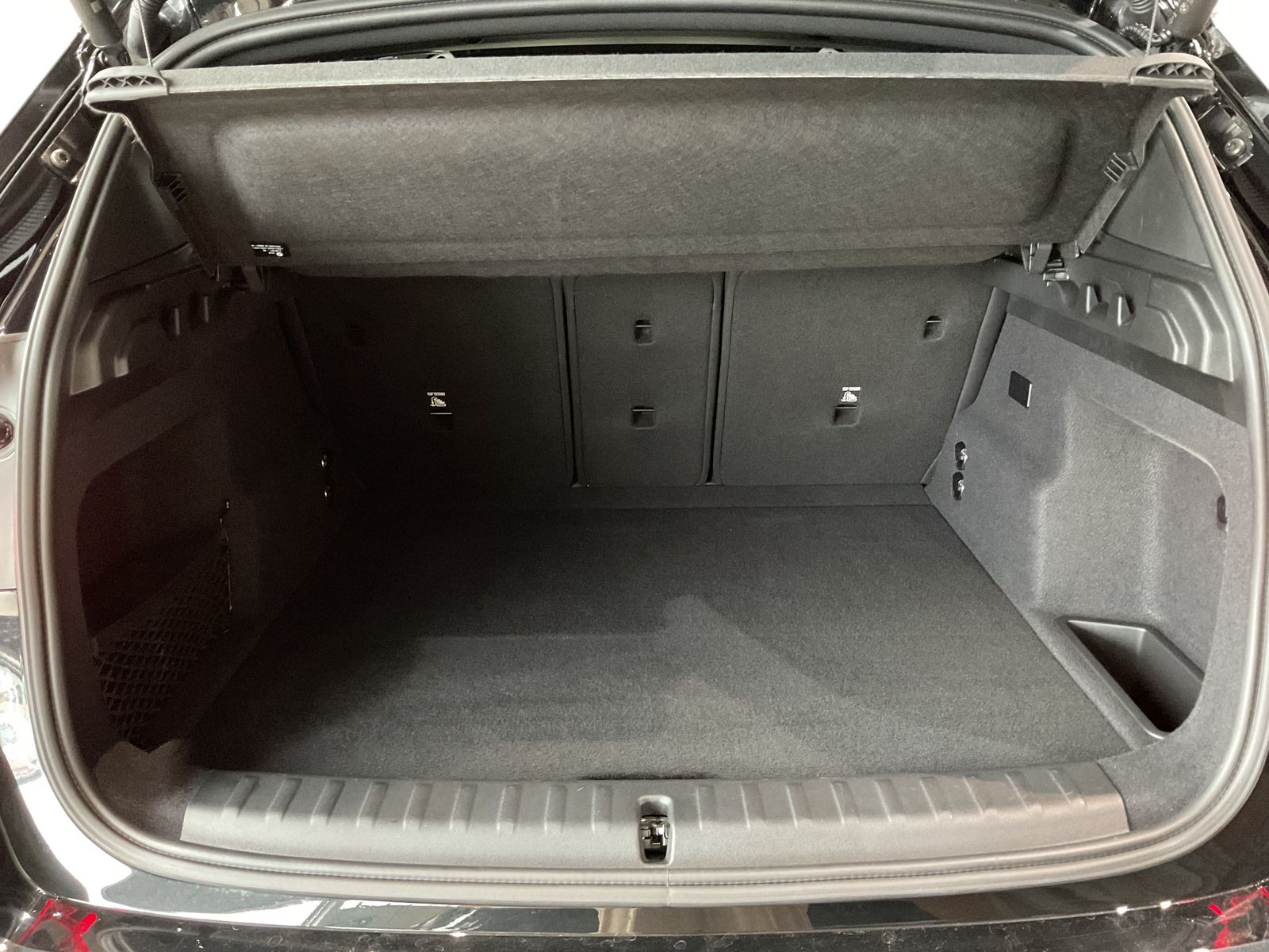 Fahrzeugabbildung BMW X1 xDrive25e M Sportpaket Head-Up HK HiFi