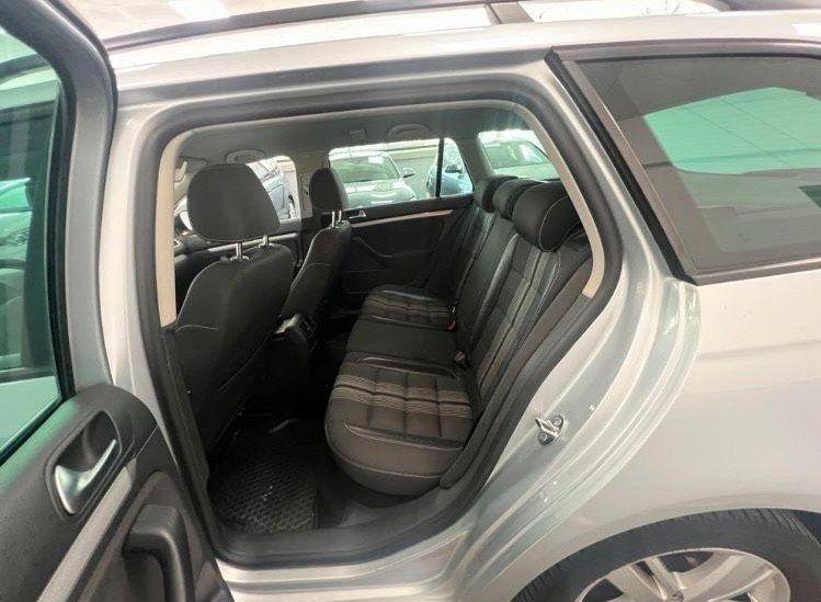Volkswagen Golf 2012 — photo 10