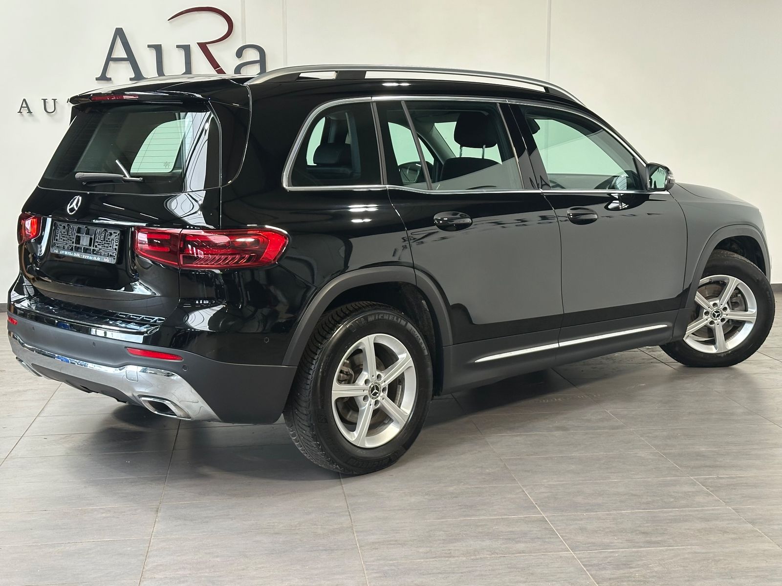 Fahrzeugabbildung Mercedes-Benz GLB 200 d Progressive Advanced NAV+LED+AHK