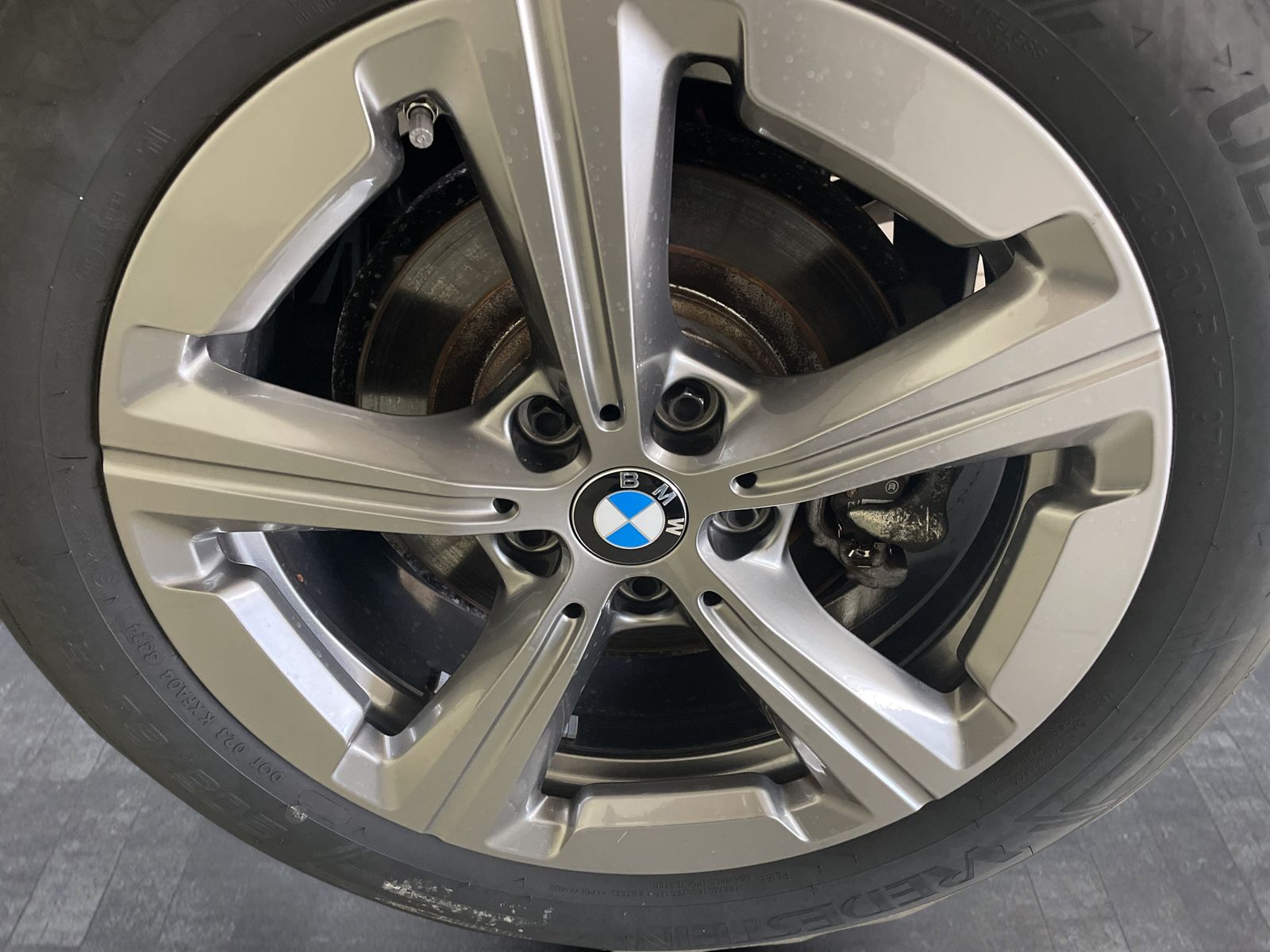 BMW 223 Active Tourer - Bild 14