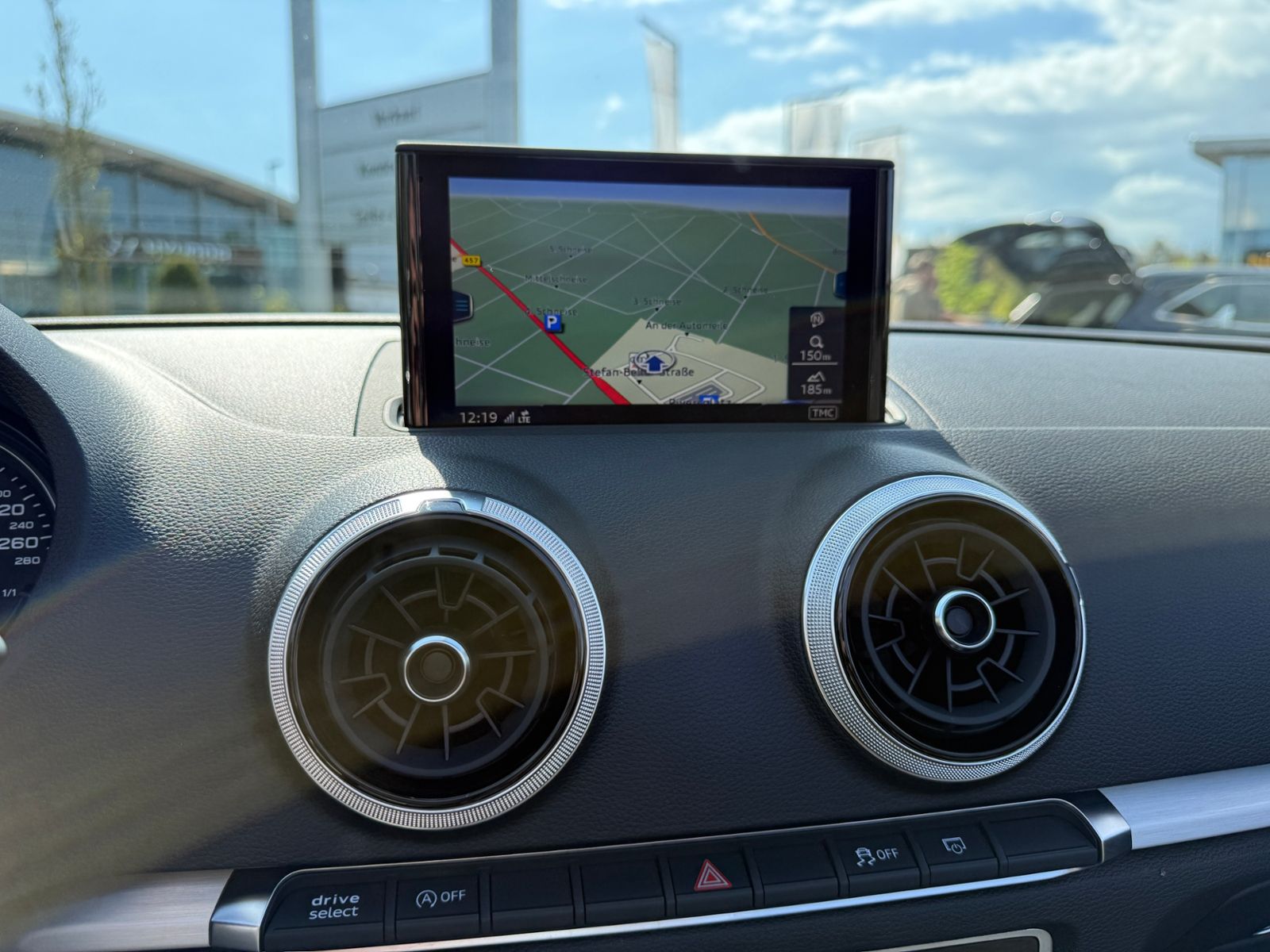 Fahrzeugabbildung Audi A3 Cabriolet 35 TFSI S line B&O ACC LED