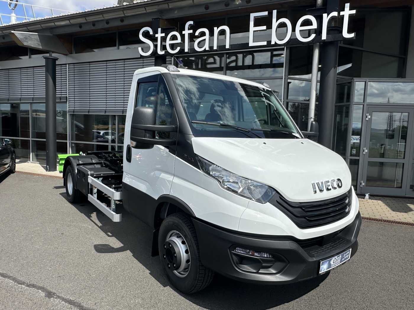 Fahrzeugabbildung Iveco Daily 70C18 H 3.0L *R3.750mm*AHK*Luft*Sperre*
