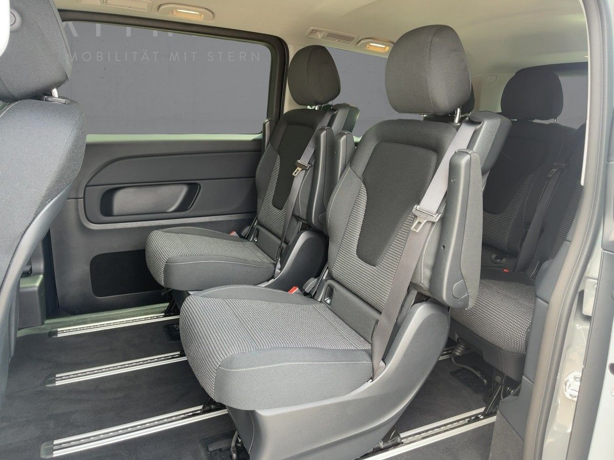 Fahrzeugabbildung Mercedes-Benz V 250 d lang Navi/Kamera/Distronic/AHK/17''