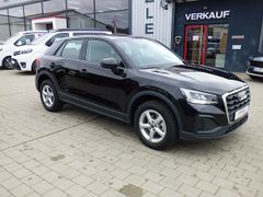 AUDI Q2 35 TFSI Navi digitales Cockpit LED ACC Apple 