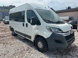Citroën Jumper Kombi 33 L2H2 Live Blue-HDi 130 - Citroën Jumper aus 2016 mit Diesel-Antrieb: Kleinbus