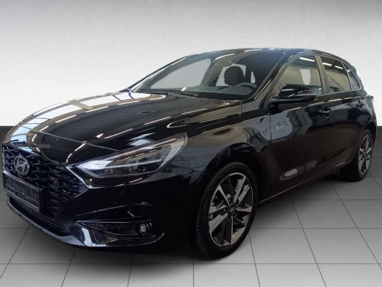 Hyundai i30 1.5 T-GDI 7-DCT Advantage PANO LED PLUS PKT