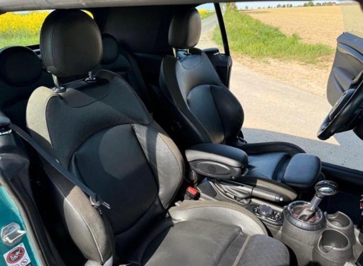 MINI Cooper S Cabrio / JCW-Paket