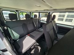 Fahrzeugabbildung Trafic Combi L2H1 2,8t Life 2.0 dCi 120 EU6d-T