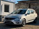 Kia Ceed Sportswagon 1.4 CVVT Edition 7*TÜV neu*Temp - silberne Kia cee'd Sportswagon