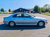 BMW E39 520i - BMW 520: E39 520i