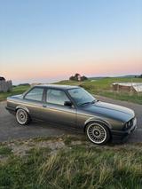 BMW E30 M50B25 Kompressor - BMW M5: Coupe