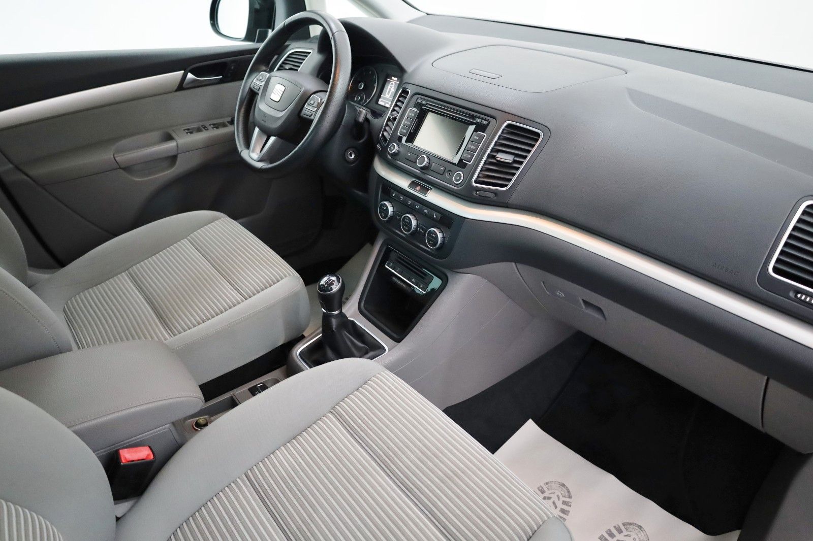 Fahrzeugabbildung SEAT Alhambra Style,Navi,Kamera,Panorama,DAB ,SH, +WR