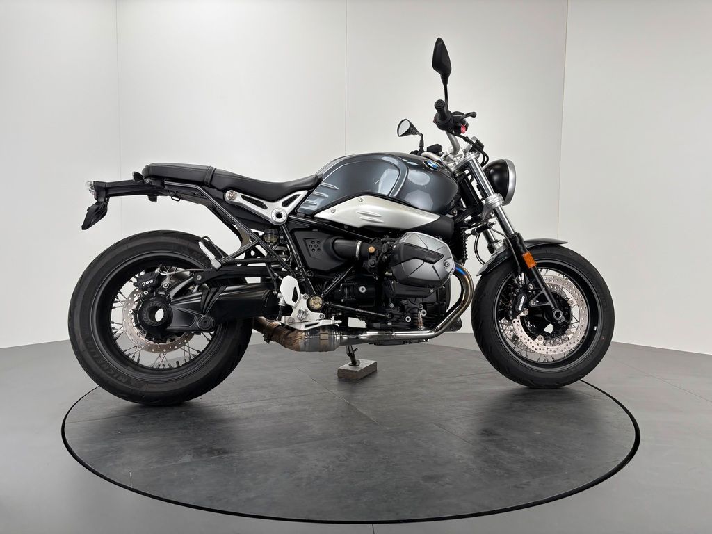 Fahrzeugabbildung BMW R NineT PURE *NEUWERTIG *1. HAND
