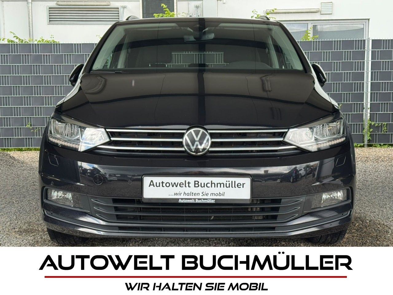 Gebrauchtwagen Volkswagen Touran Touran 1.5 TSI 7-SITZER,AHK,VIRTUAL,ACC,DAB in Nersingen