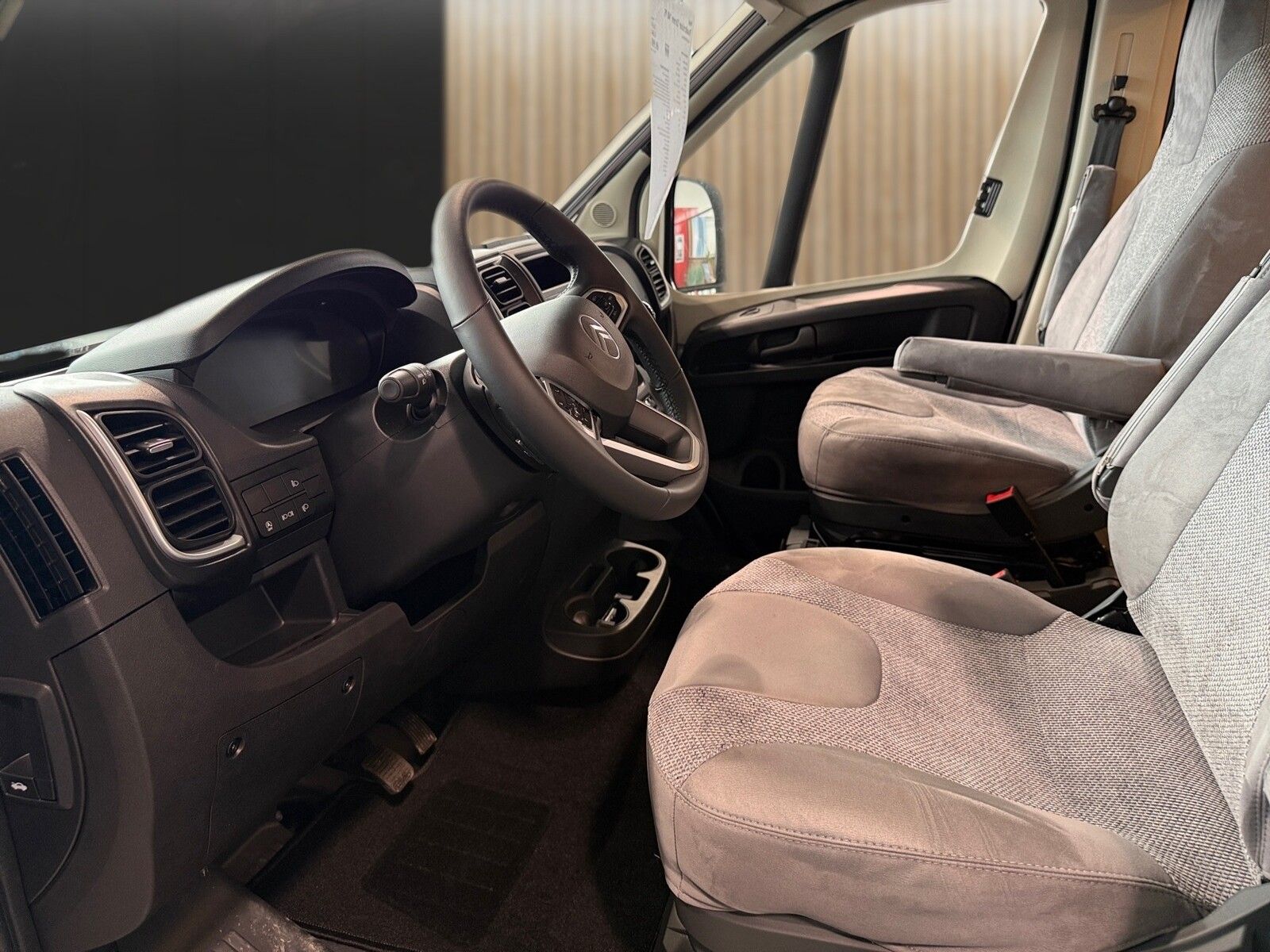 Fahrzeugabbildung Pössl Roadcruiser Citroen 140 PS Autom,Dieselheizung