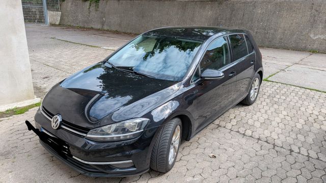 VW Golf 2.0 TDI DSG BMT Comfortline Comfortline