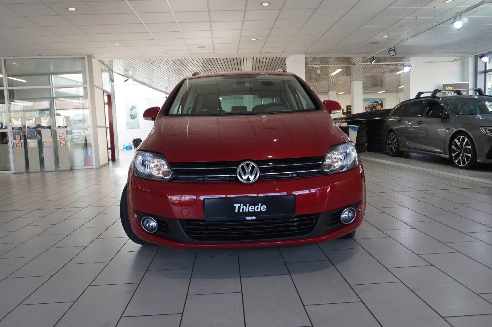 Fahrzeugabbildung Volkswagen Golf Plus VI TEAM 1.4 TSI DSG KLIMA/PDC/NEBEL/SH