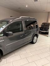 Volkswagen Caddy PKW Highline BMT - : Pkw