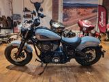 Indian Chief  Bobber Dark Horse 500€/1,99% - INDIAN CHIEF BOBBER DARK HORSE