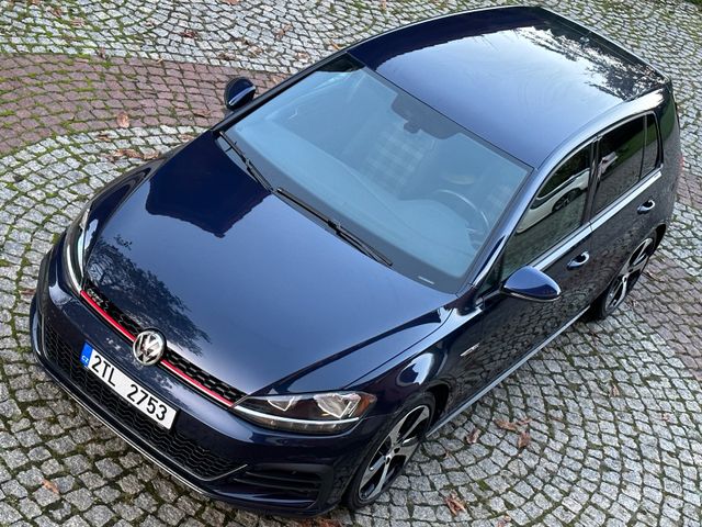 Volkswagen Golf 2.0 GTI TSI DSG  Performance