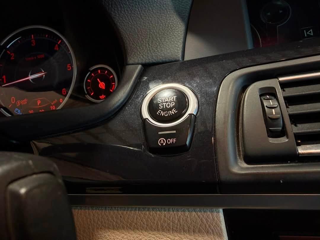 BMW 525 2013 — photo 20