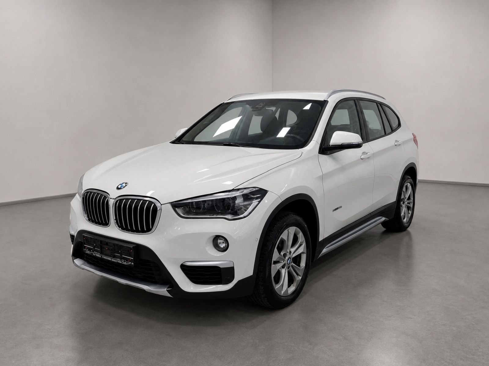 BMW X1 X1 xDrive 18d xLine*Automatik*Kamera*Navi.Prof*, Ansicht 2