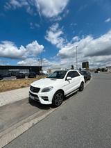 Mercedes-Benz Mercedes Benz Ml350 AMG Edition neu tūv - Mercedes-Benz ML 350 in Mainz
