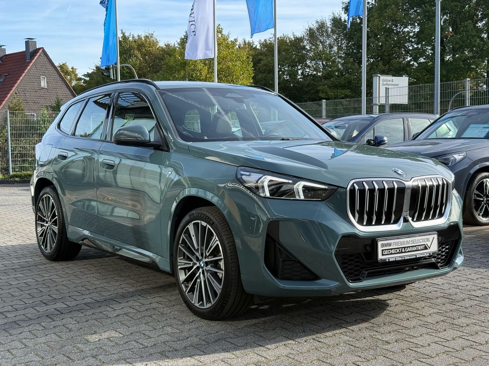 BMW X1 xDrive23i M Sport Memory HUD HarmanKardon foto 3