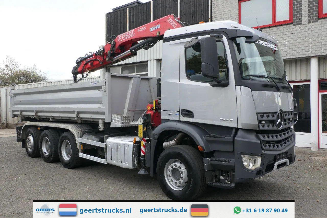 Mercedes-Benz Arocs 3643 | 8X4 Tridem | 3 Side Tipper | Fassi