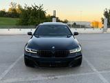 BMW 550 M550i xDrive A - - BMW 550: 550i Xdrive