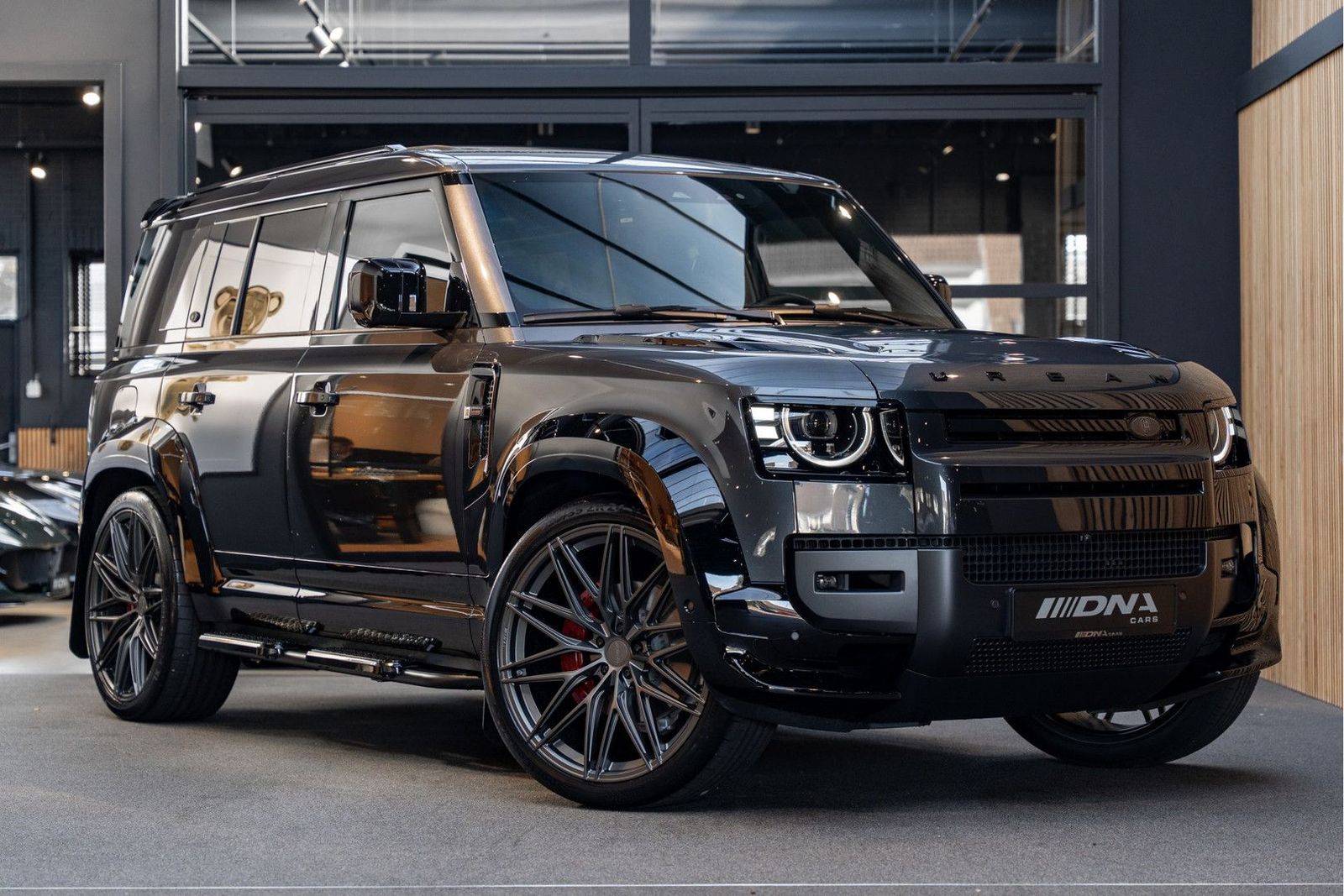 Land Rover Defender 110 Urban Automotive X-Dynamic HSE AHK