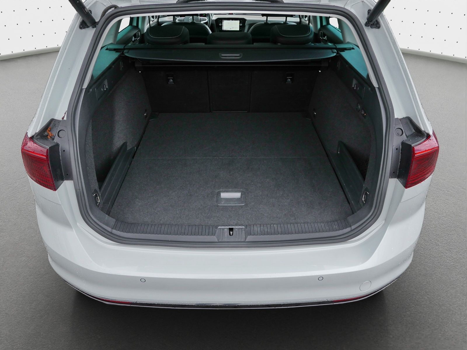 Volkswagen Passat Variant - Bild 11