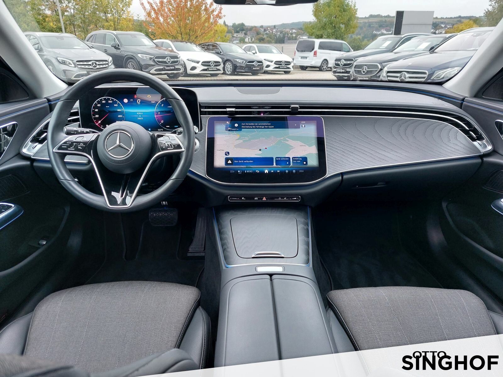 Fahrzeugabbildung Mercedes-Benz E 220 d T Avantgarde +AHK+Rü Kam+Distronic+LED+