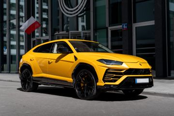 Lamborghini Urus, Akrapovic, Full, Warranty, Accident free