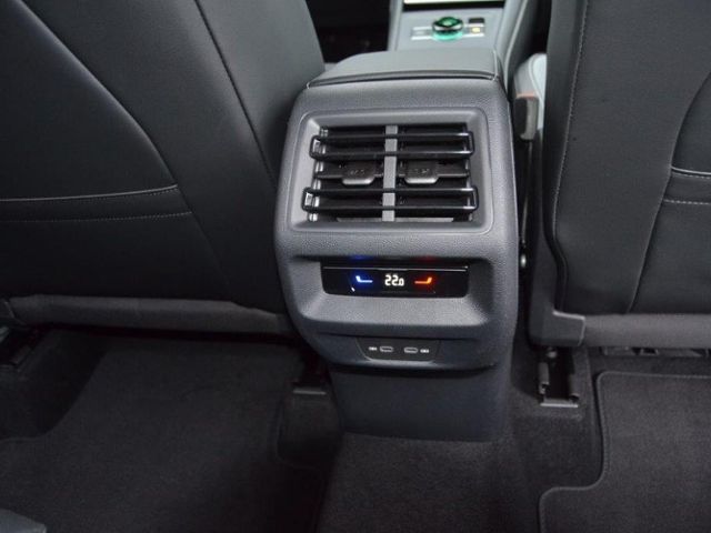 Tiguan 2.0 TDI DSG Energy AHK/LED/17-ZOLL/NAVI+V