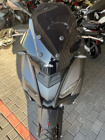 Aprilia SR GT 125