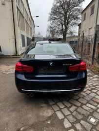 BMW 330 - 5
