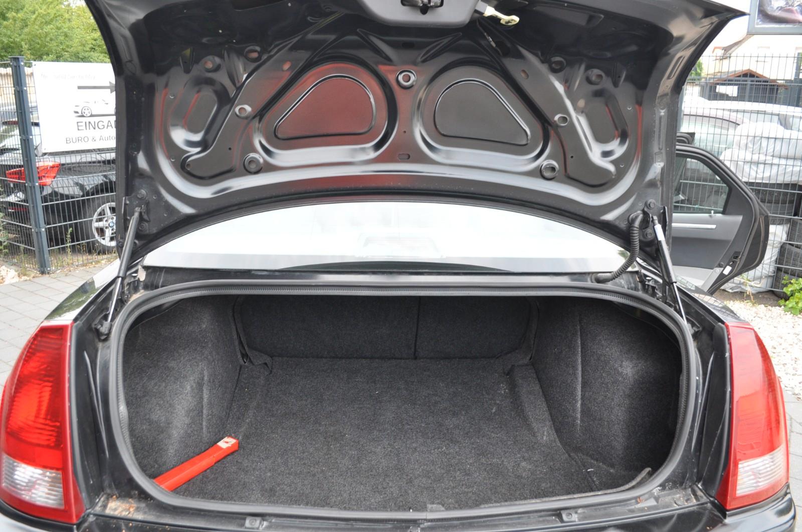 CHRYSLER 300C 3.5 V6  | 249 ch | BVA | 22' - AUTOMATIC