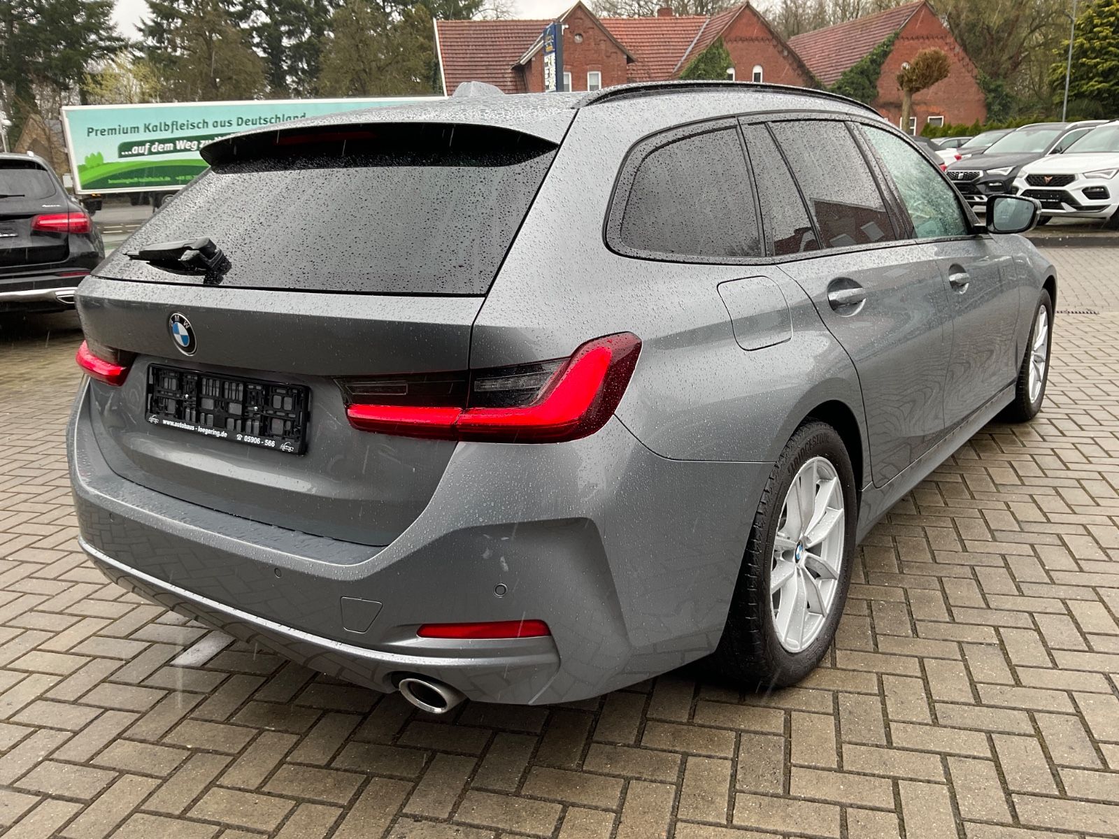 Fahrzeugabbildung BMW 318d Touring,Carplay,Keyless,Ambiente,Sitzheizun