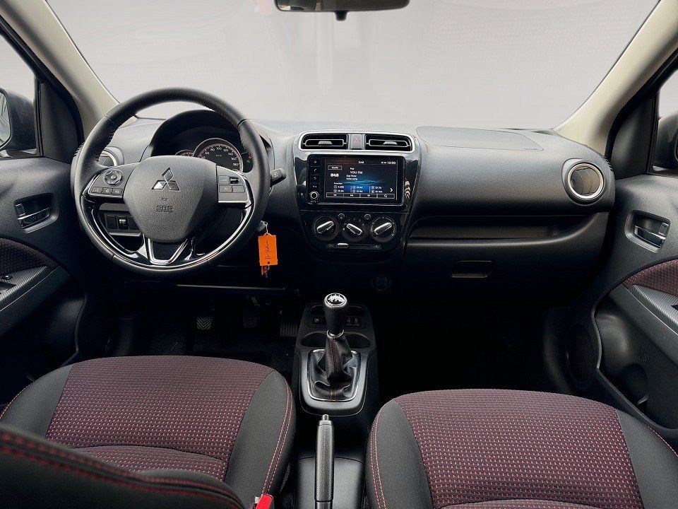 Fahrzeugabbildung Mitsubishi Space Star 1.2 Select + Black