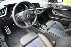 Fahrzeugabbildung BMW 120d M Sport*LED*Shadow-Line*ACC*Kamera*19"