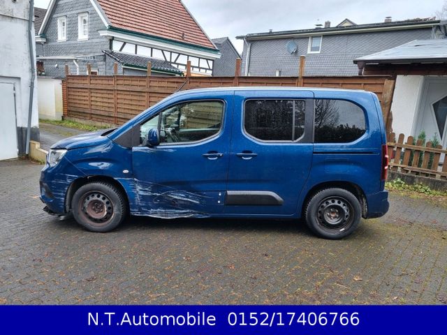 Opel Combo 1.2 T*AUTOMATIK*25.000 KM*VOLL FAHRBEREIT*