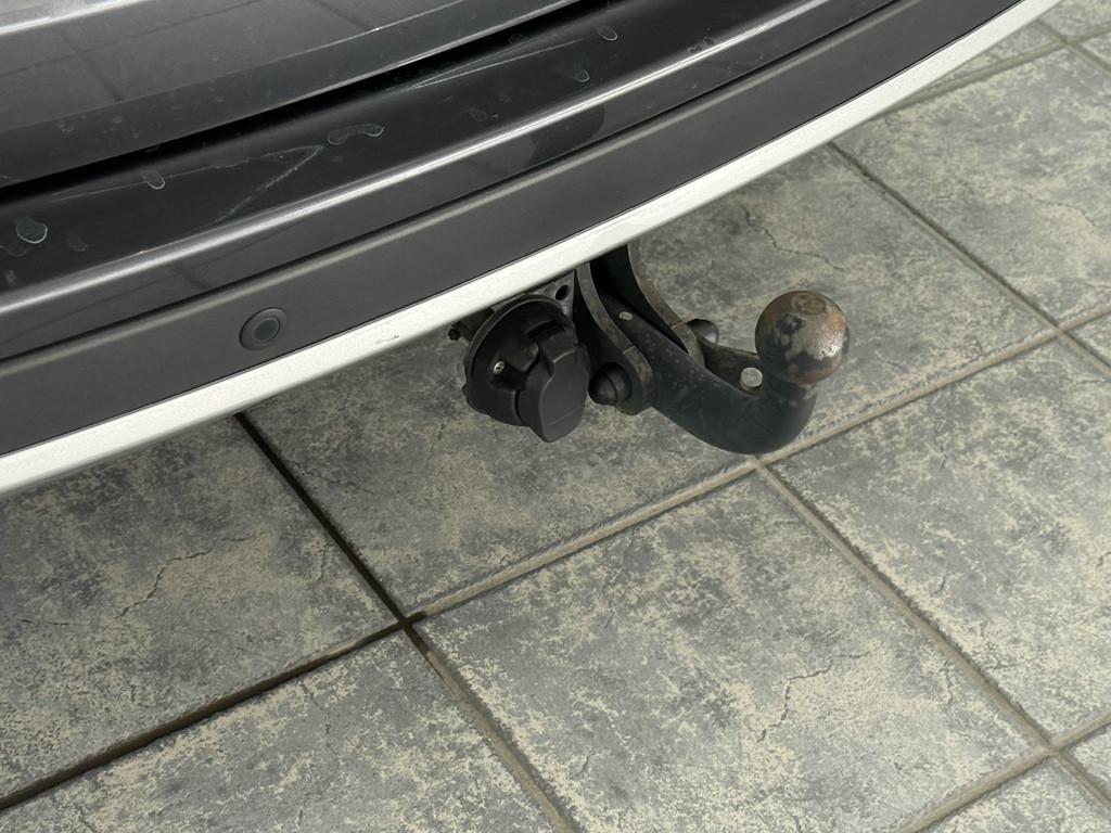 Toyota RAV4 2.5 Hybrid Team D, 1.Hd., LED, Navi, Kamera