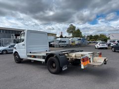 Fahrzeugabbildung Mercedes-Benz Sprinter 616, 416 CDI, AHK 3,5T,3-Sitzer